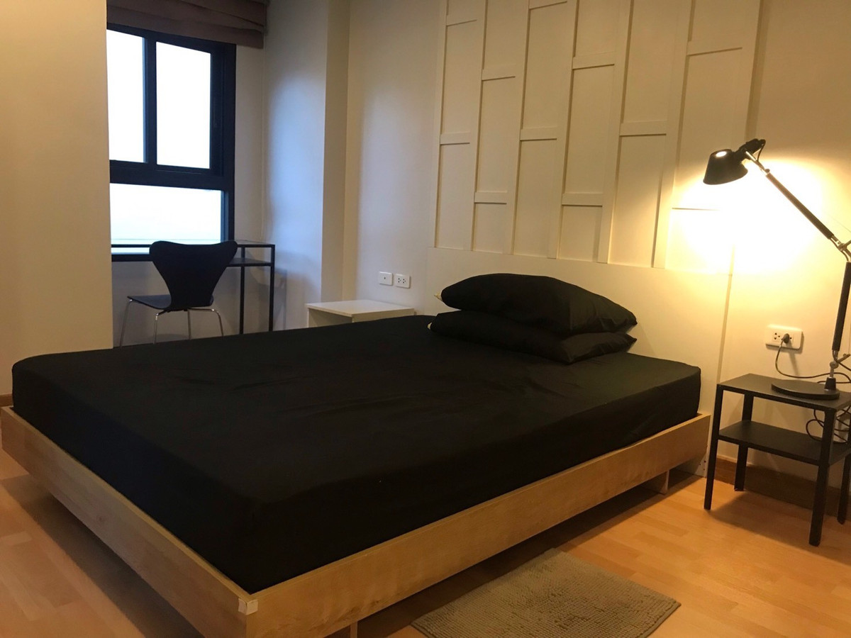 ** Condo for rent, Baan Navatara, price 8,500-9000 baht.