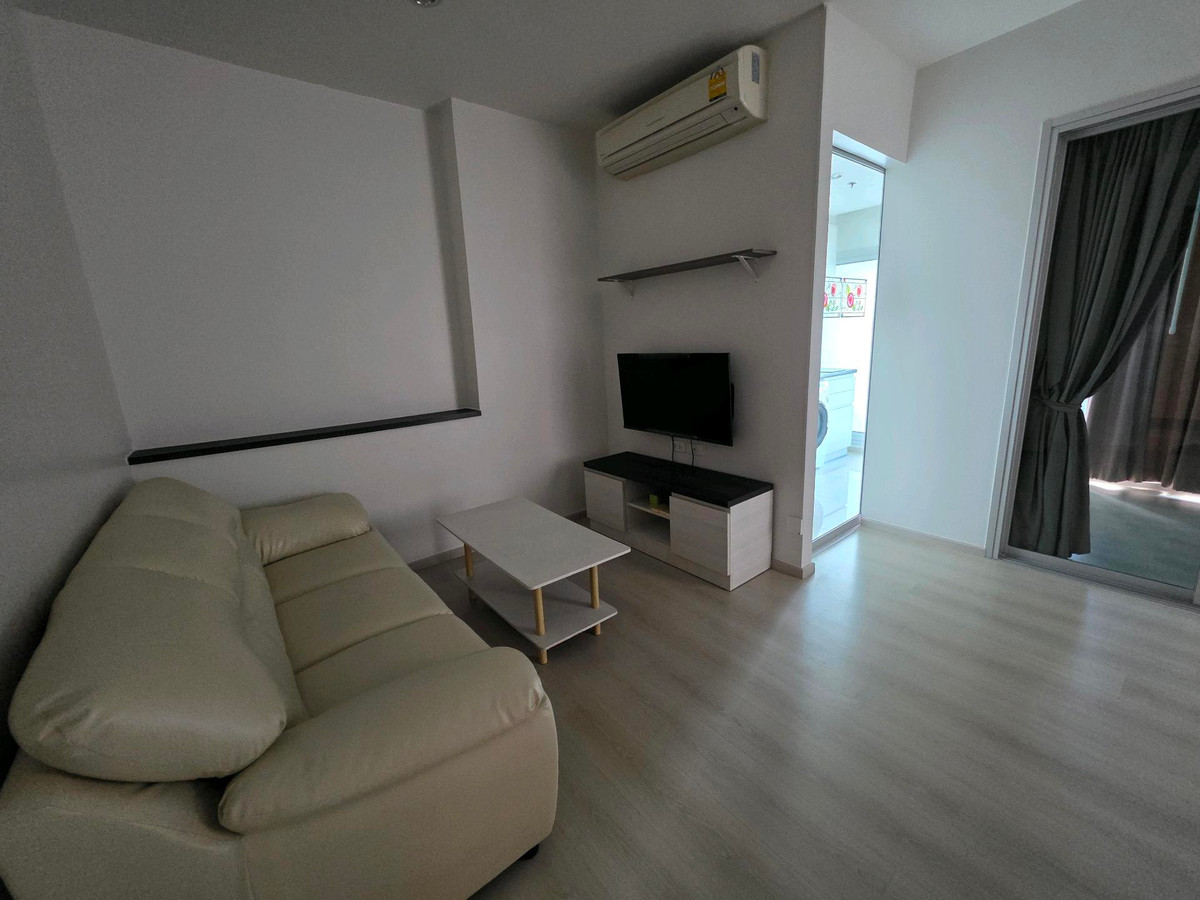 Official (sales department of Niti, 100% confidence). Life Ratchadaphisek For rent (for rent) 2 bedroom 47Sq.m !!20,000baht Official (sales department of Niti, 100% confidence). Life Ratchadaphisek For rent (for rent) 2 bedroom 47Sq.m !!20,000baht