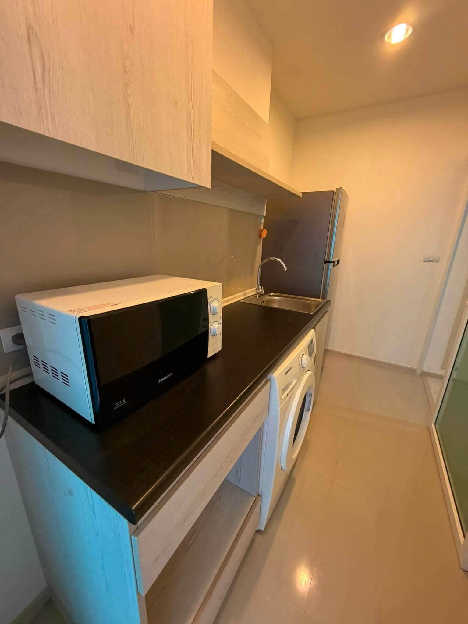 🛟Condo for rent Aspire Erawan condo, next to BTS Erawan, one stop to Siam, size 30 sq m, high floor, beautiful view, beautiful room, only 10,000- – รูปที่ 3