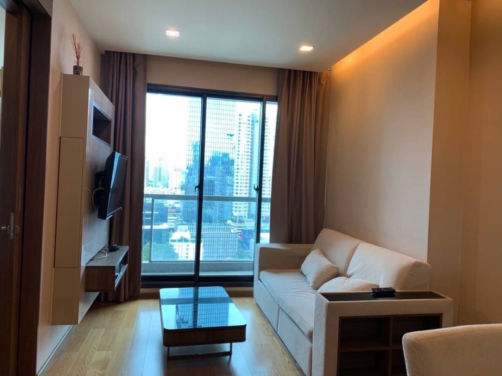 for rent The Address Sathor 1 bed