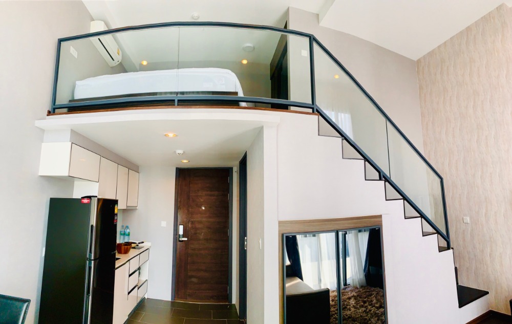 Condo C Ekkamai for rent