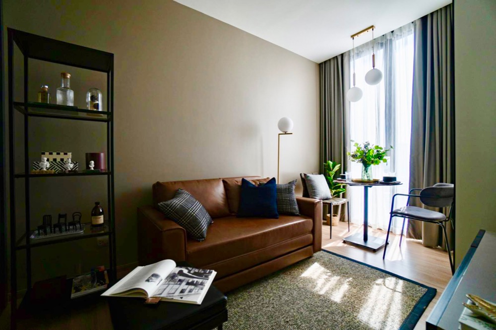 for rent The line phahol pradipat for rent The line phahol pradipat