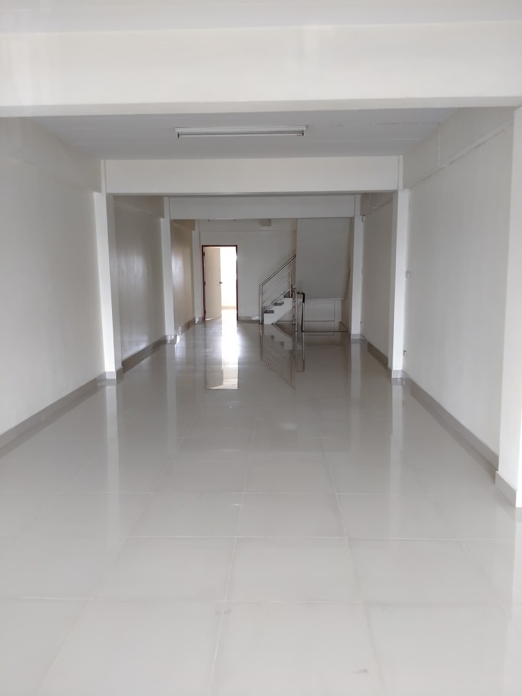 4-storey commercial building for rent on Phutthamonthon Sai 4 Road, Nakhon Pathom – รูปที่ 4