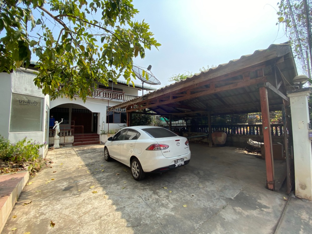 ขายบ้านเดี่ยวหลังใหญ่ ใจกลางเมืองพิษณุโลก – รูปที่ 2