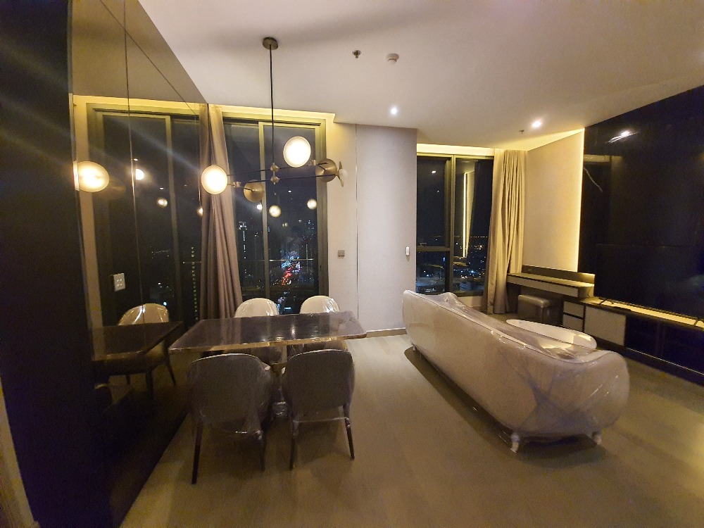 the esse Singha for rent