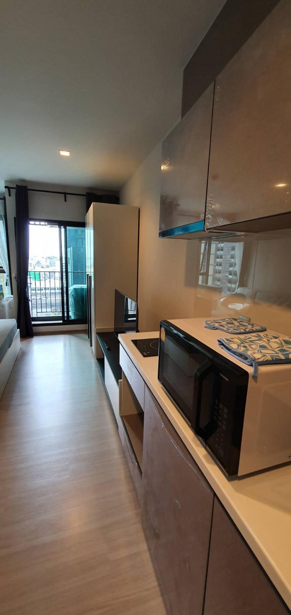 ว่างแล้วจ้า !!! ให้เช่า Studio 26 ตรม. คอนโด Life Asoke-Rama9 โทร/ไลน์  0967480991 – รูปที่ 3