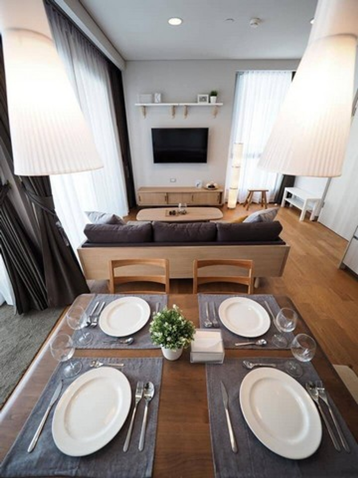 ++เช่าด่วน++ The Lumpini 24** 2 ห้องนอน 61 ต.ร.ม.  พร้อมอยู่!! – รูปที่ 2