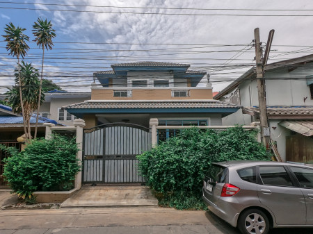 ขายบ้านเดี่ยว สุขสวัสดิ์78 ใกล้ รพ.บางจาก แถมเฟอร์นิเจอร์ทั้งหลัง ขนาด 37.4 ตร.วา ขายบ้านเดี่ยว สุขสวัสดิ์78 ใกล้ รพ.บางจาก แถมเฟอร์นิเจอร์ทั้งหลัง ขนาด 37.4 ตร.วา