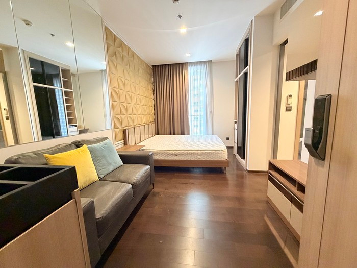 🔥🔥Room for sale, ready to move in!! Condo The Line Ratchathewi, size 28 sq m, floor 12A, beautiful room, built-in throughout the room. Interested 086-557-9898🔥🔥 🔥🔥Room for sale, ready to move in!! Condo The Line Ratchathewi, size 28 sq m, floor 12A, beautiful room, built-in throughout the room. Interested 086-557-9898🔥🔥