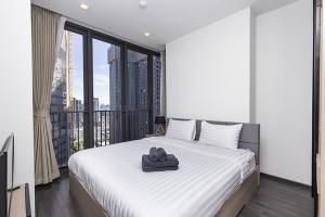 for rent the line asoke ratchada 2 bed