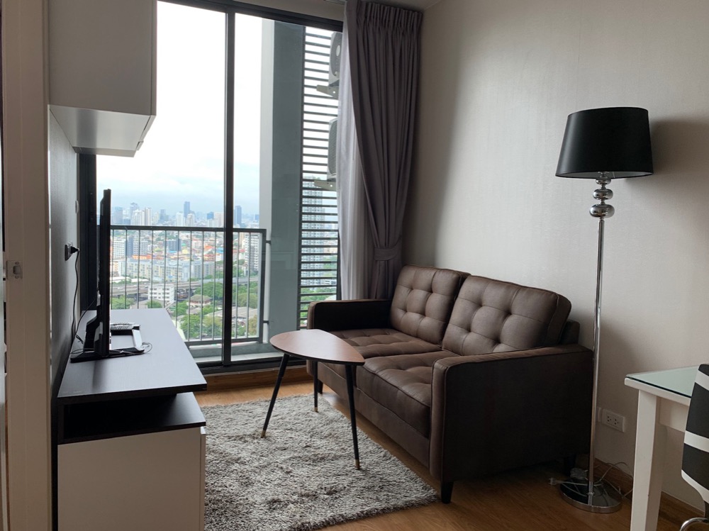 for rent Q house 79