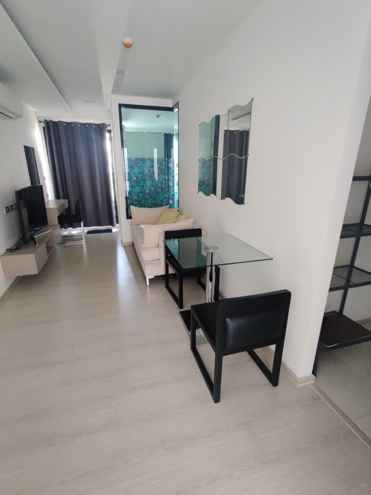 Condo vtara Sukhumvit 36 for rent