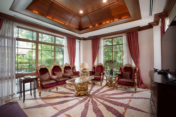 ULTRA-LUXURY TYPE A CORNER RESIDENCE | SANSIRI SUKHUMVIT 67 WITH PRIVATE POOL