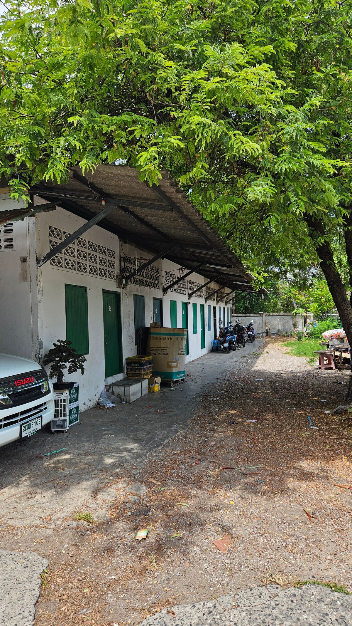 One-storey row house for rent, wide area, parking, near Nam Chai Market – รูปที่ 3