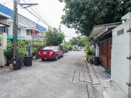 Townhouse for sale, 2 floors, 28 sq m, Preecha Village 3, Phatthanakan 48 – รูปที่ 3