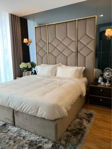 Urgent sale Noble Ploenchit (Noble Ploenchit) 1 bed size 45 sq m high floor ** BTS Ploenchit **