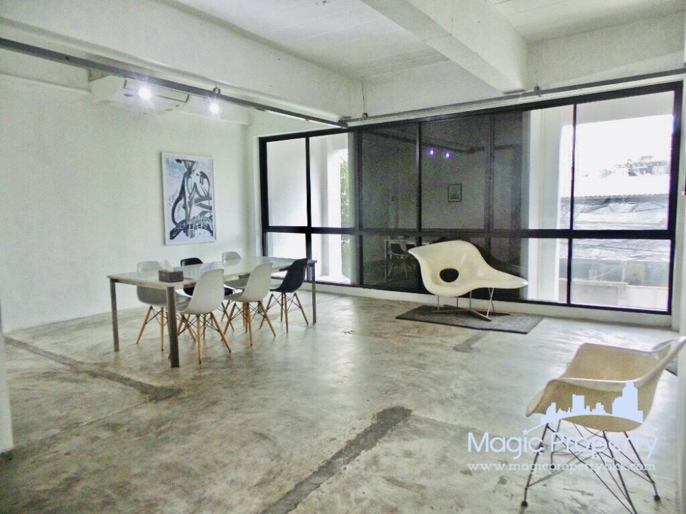 Commercial Building 5 floors For Sale, On Ratchadaphisek Road, Bangkok – รูปที่ 2
