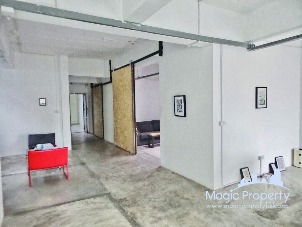 Commercial Building 5 floors For Sale, On Ratchadaphisek Road, Bangkok – รูปที่ 4