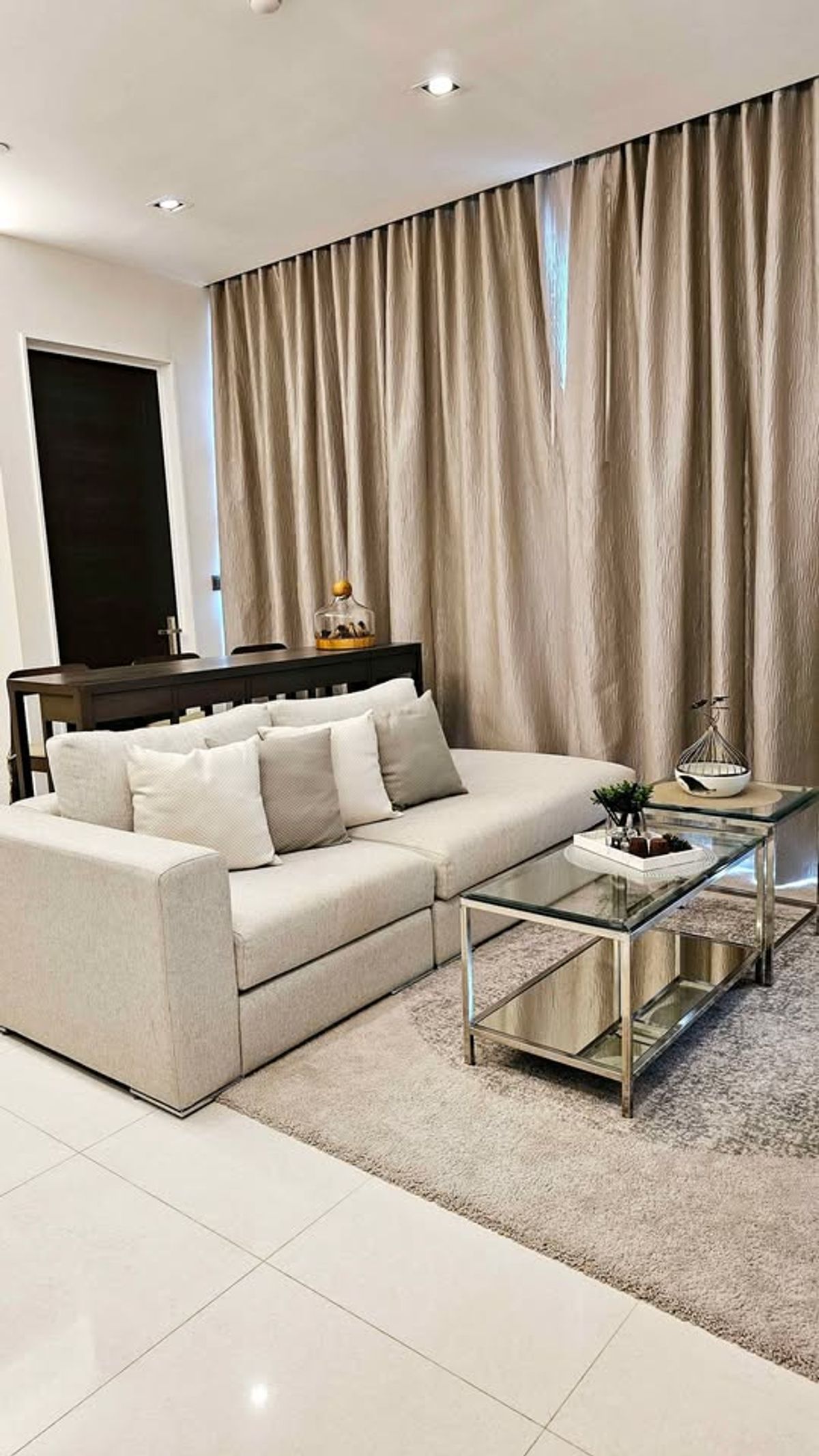 +++เช่าด่วน +++ The Bangkok Sathorn** 1 ห้องนอน ขนาด 64 ตร.ม. Fully Furnished +++เช่าด่วน +++ The Bangkok Sathorn** 1 ห้องนอน ขนาด 64 ตร.ม. Fully Furnished
