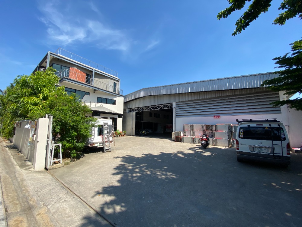 Warehouse + home office for sale, 1-2-0 rai, purple layout, Soi Petchkasem 124, Omnoi, Kratumban