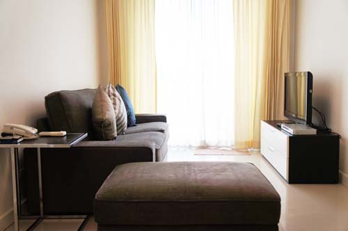 1 bedroom unit for sale, size 45 sq.m., fully furnished at The Clover, Thonglor Soi 18.