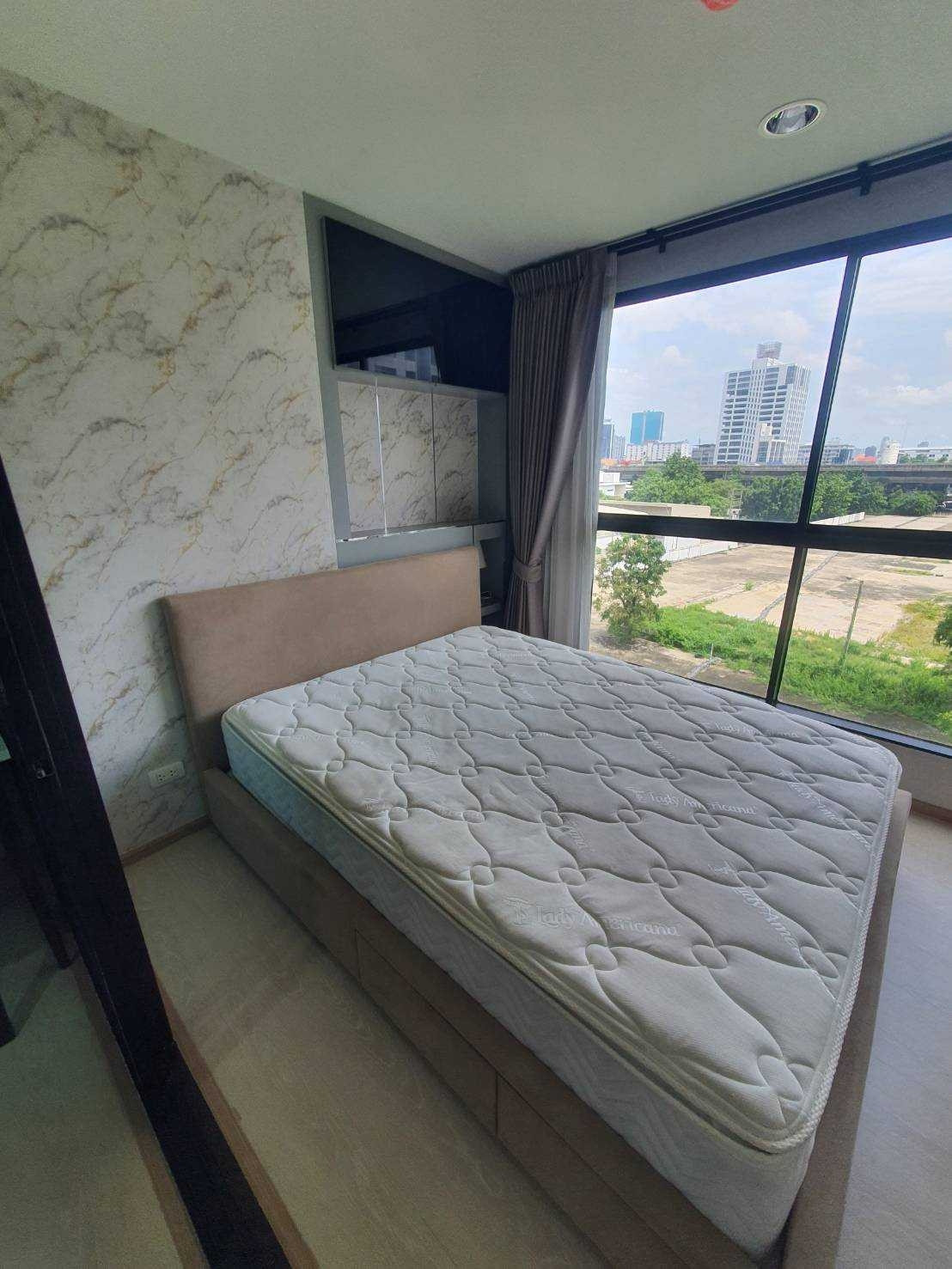Condo for sale, Rise Rama 9, beautifully decorated room