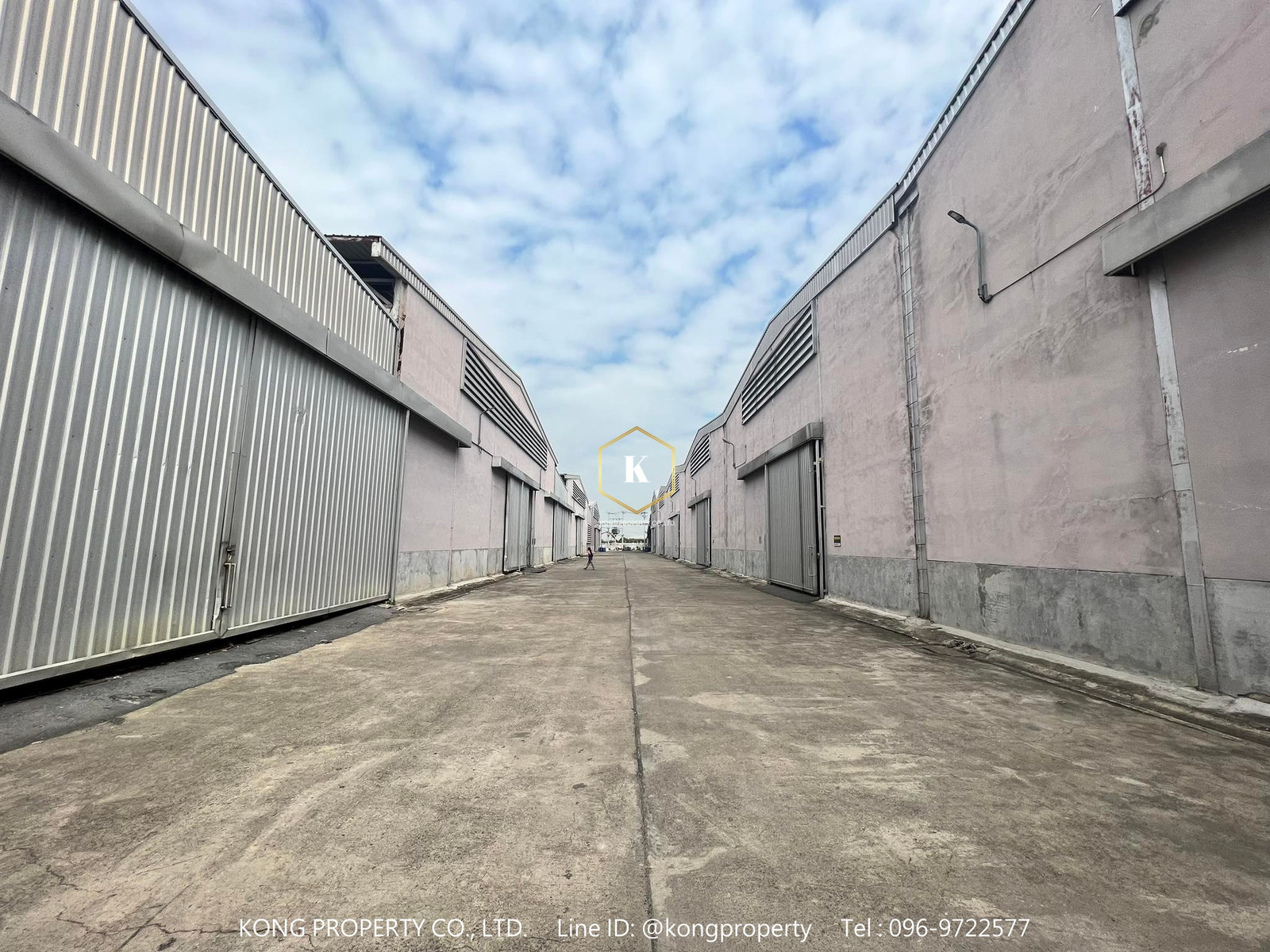 Warehouse for rent, warehouse (free zone) 800-3200 sq.m., Pak Kret District, Nonthaburi Province Warehouse for rent, warehouse (free zone) 800-3200 sq.m., Pak Kret District, Nonthaburi Province