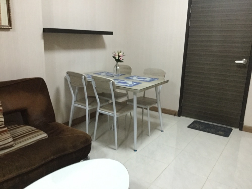 For rent, 2 bedrooms, 11th floor, south For rent, 2 bedrooms, 11th floor, south