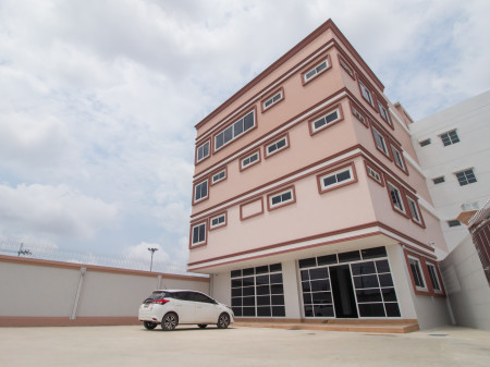 Office for sale, home office, The Vision Ville Thepharak project, 4 floors, good location, next to Kajonwit Road – รูปที่ 2