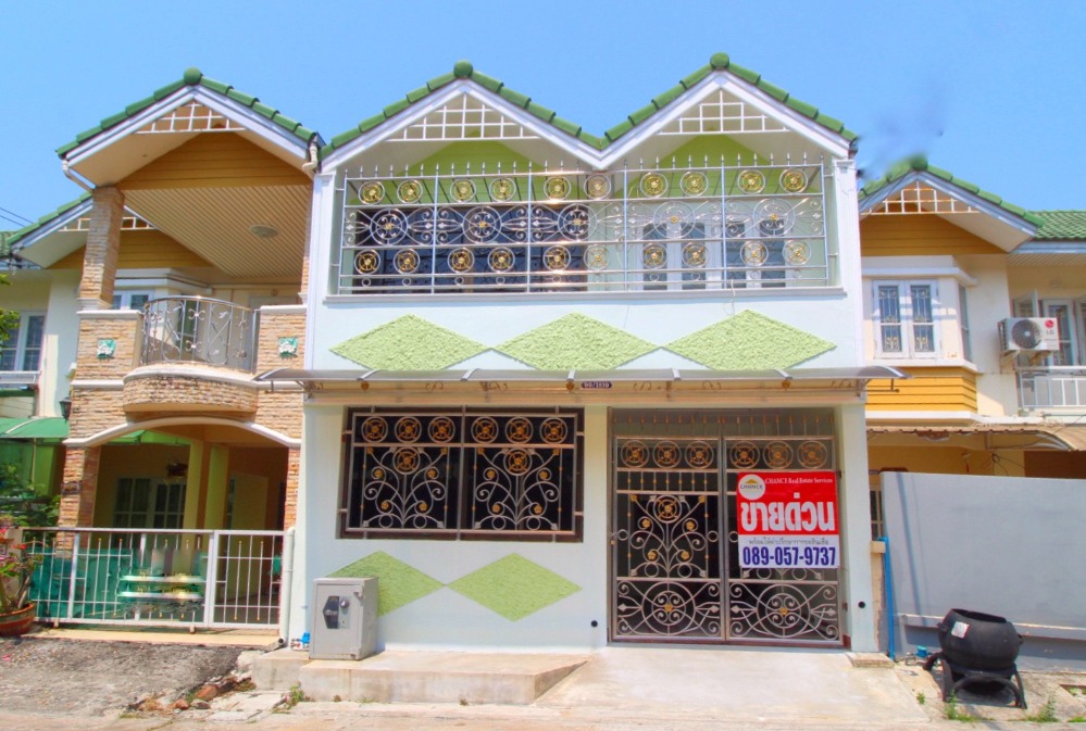 Townhouse for sale, Rama 2, Ban Phisan Phase 10, Tha Kham 30, near Central, 18.7 sq m., beginning of project, fully extended area