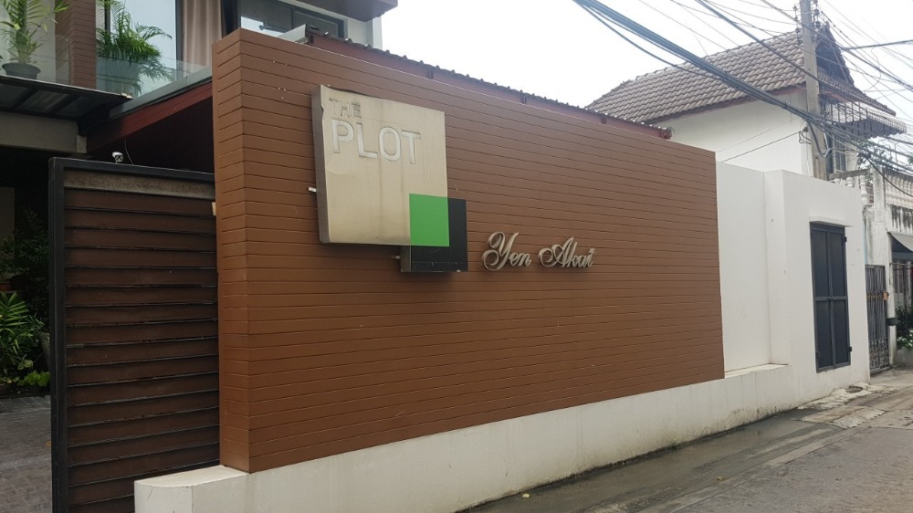 ขายบ้านแฝด The Plot Yen-Akat 3 ชั้น ซอยเย็นอากาศ 2 เขตยานนาวา – รูปที่ 3