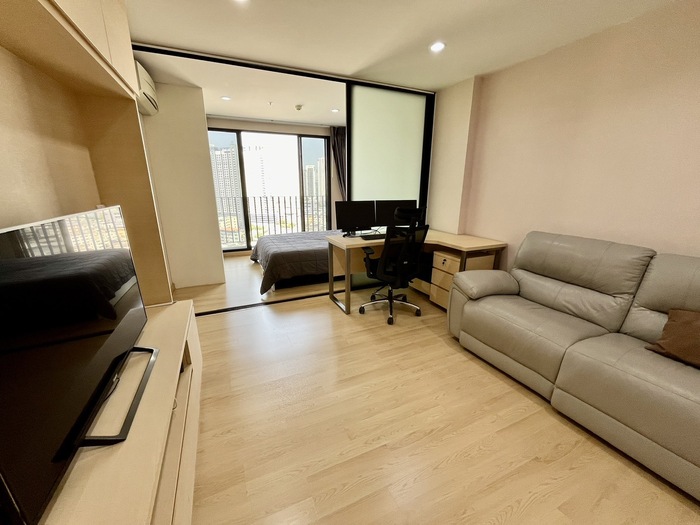 📢📢For Sale The Tree Interchange (1 Bed 35.95 ตร.ม/2.95 ล้าน) ชั้น 19 ติดเกตเวย์/ใกล้ MRT สนใจ Line ID: @atfirm 📢📢For Sale The Tree Interchange (1 Bed 35.95 ตร.ม/2.95 ล้าน) ชั้น 19 ติดเกตเวย์/ใกล้ MRT สนใจ Line ID: @atfirm