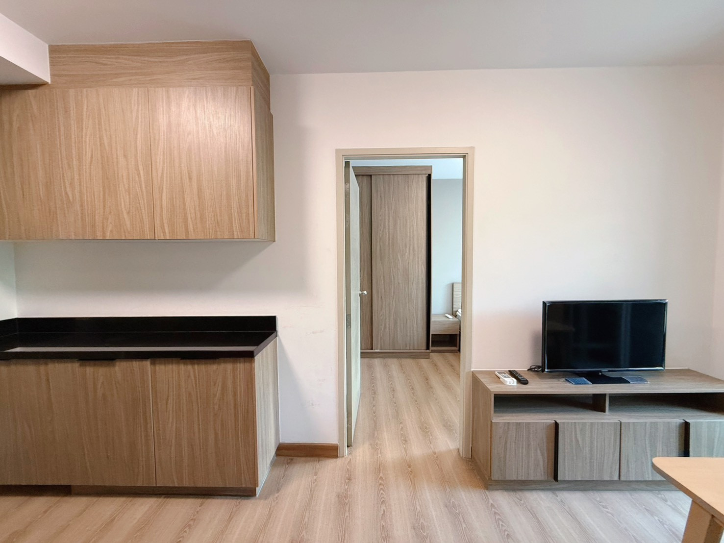Condo for rent, Chapter One The Campus Kaset, Chapter One The Campus Kaset, near Kasetsart University, Bangkhen, only 200 meters and near BTS Sanam Khen Station, only 100 meters. – รูปที่ 2