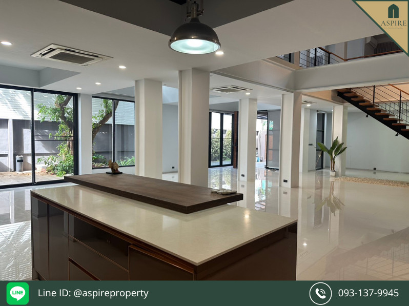 [ขาย] บ้านเดี่ยว 3 ชั้น สไตล์โมเดิร์นลอฟท์ พร้อมสระว่ายน้ำส่วนตัว สุขุมวิท 71 ใกล้ บีทีเอสพระโขนง  ขนาด 102 ตร.ว – รูปที่ 3