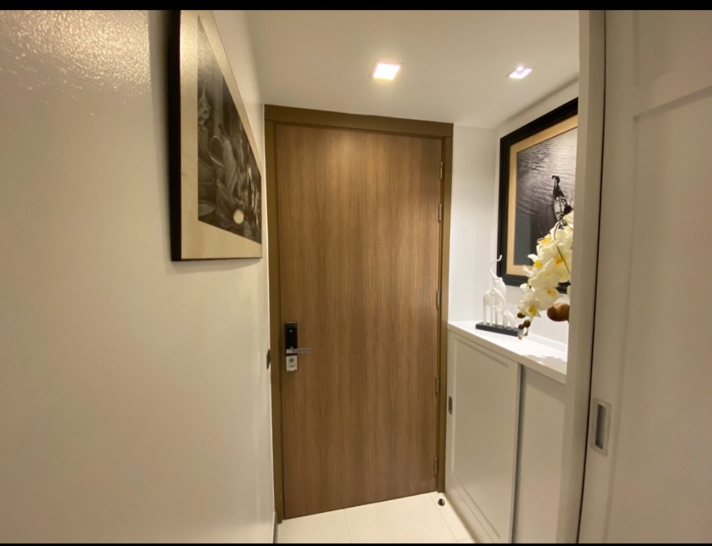 Executive condo at M Silom for sale Executive condo at M Silom for sale