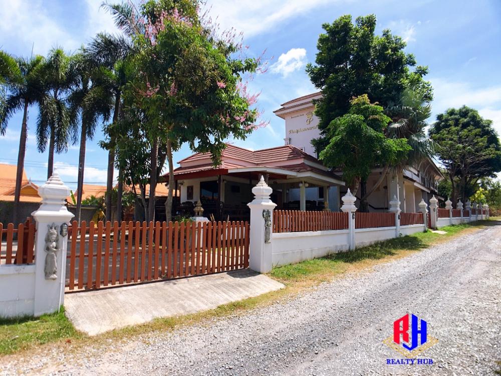 ขายรีสอร์ทเมืองพัทยาพึ่งรีโนเวทใหม่ สไตล์ล้านนา 307 ตร.ว ถนนชัยพฤกษ์ 2 เหมาะทำบ้านพักผู้สูงอายุ บรรยากาศดีมาก ขายรีสอร์ทเมืองพัทยาพึ่งรีโนเวทใหม่ สไตล์ล้านนา 307 ตร.ว ถนนชัยพฤกษ์ 2 เหมาะทำบ้านพักผู้สูงอายุ บรรยากาศดีมาก