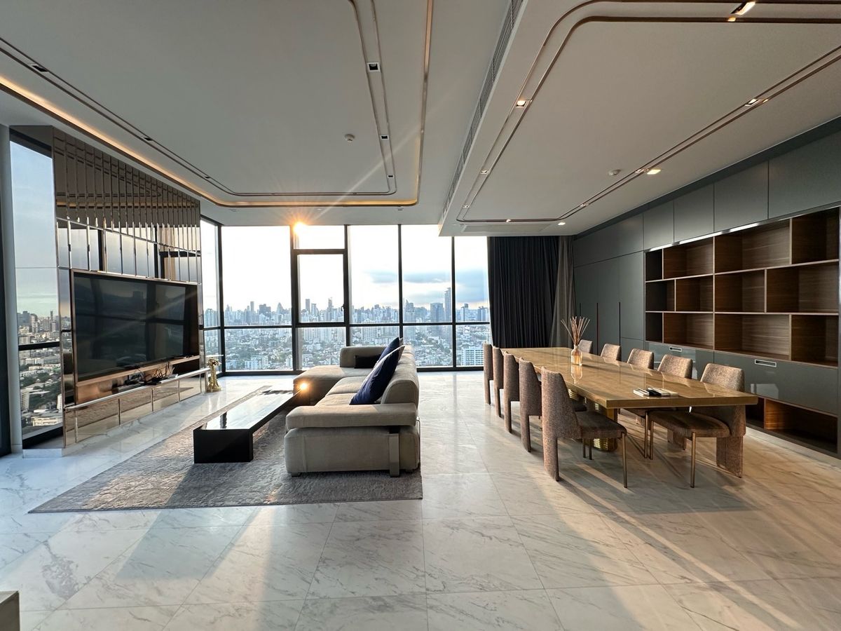 Rental : The Monument Thonglo , 2 Bed 3 Bath , 8 Floor , 125 S.qm