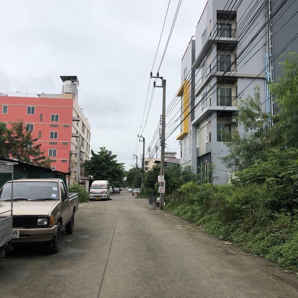 ให้เช่าที่ดิน ซ. ประเสริฐมนูกิจ 37 เกษตร-นวมินทร์ ขนาด 50 ตร.วา. 10m*20m [6408-1021078]