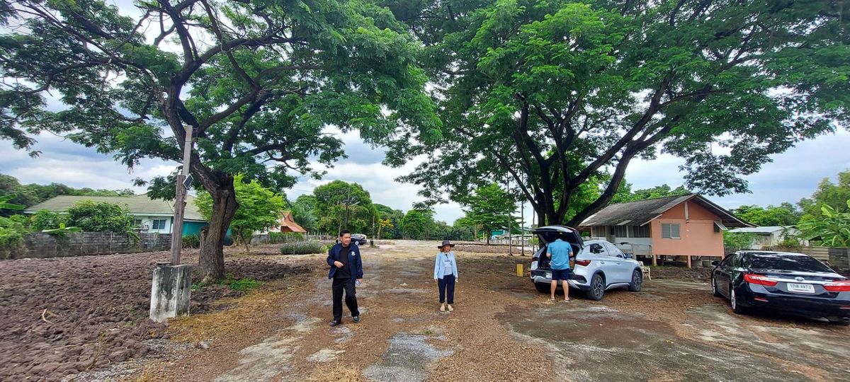 ขายที่ดินถูกสุดในละแวกนี้ ขายเพียง 20,000 บาท/ตรว. ทำเลถนนลำลูกกา 1 พหลโยธิน 68  คูคต ลำลูกกา ปทุมธานี #ใกล้สนามกอล์ฟธูปเตมีย์ เนื้อที่ 4-3-7 ไร่ (ถมแล้ว) **ด้านหลังติดคลอง 2** – รูปที่ 2