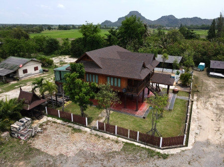 Land for sale near Cha-Am Beach, Phetchaburi Province # Next to Petchkasem Road, width 6 lanes (width next to the road 77 m., very suitable for making a restaurant + Showroom) 3-2-44 Rai – รูปที่ 3