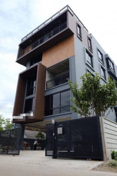 ขายด่วน ออฟฟิศใหม่-งามวงศ์วาน สไตล์ลอฟท์ (ใกล้สนามกอล์ฟ North Park แค่ 1.8 Km.) 100 ตร.ว. 1000 ตร.ม. สูง 6 ชั้น มีลิฟท์ ขายด่วน ออฟฟิศใหม่-งามวงศ์วาน สไตล์ลอฟท์ (ใกล้สนามกอล์ฟ North Park แค่ 1.8 Km.) 100 ตร.ว. 1000 ตร.ม. สูง 6 ชั้น มีลิฟท์