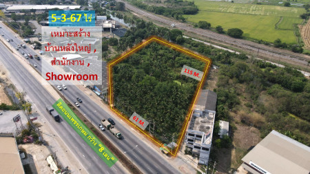 Land for sale, Thammasala Subdistrict, Mueang Nakhon Pathom District # Next to Petchkasem Road, 8 lanes wide (suitable for building a big house, office + showroom) 5-3-67 rai, width 61 m.