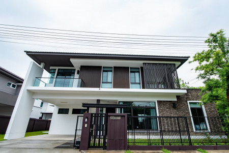 ขายถูกที่สุด! บ้านสีวลี อ. เมืองเชียงราย-หลังมุม (ติดถนนศรีเวียง กม. ที่ 3 : ใจกลางเมืองเชียงราย) 5 นอน 5 น้ำ 101. 4 ตร.ว. 258 ตร.ม. ขายถูกที่สุด! บ้านสีวลี อ. เมืองเชียงราย-หลังมุม (ติดถนนศรีเวียง กม. ที่ 3 : ใจกลางเมืองเชียงราย) 5 นอน 5 น้ำ 101. 4 ตร.ว. 258 ตร.ม.