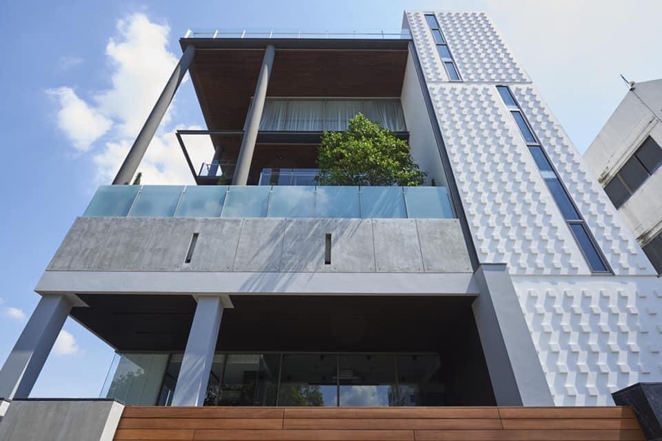 House for sale, semi-home office with swimming pool“ 7-storey house, 7th floor, is a roof deck, can be added, area 99 sq m, usable area 1,245 sq m. Modern luxury style house with private elevator. House for sale, semi-home office with swimming pool“ 7-storey house, 7th floor, is a roof deck, can be added, area 99 sq m, usable area 1,245 sq m. Modern luxury style house with private elevator.