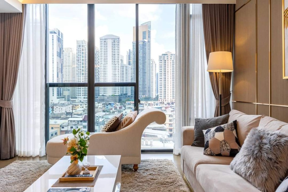 Condo Siamese exclusive queens for rent Condo Siamese exclusive queens for rent