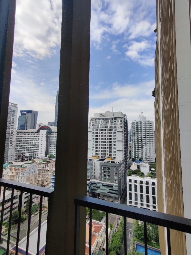 Condo noble be 19 for rent Condo noble be 19 for rent