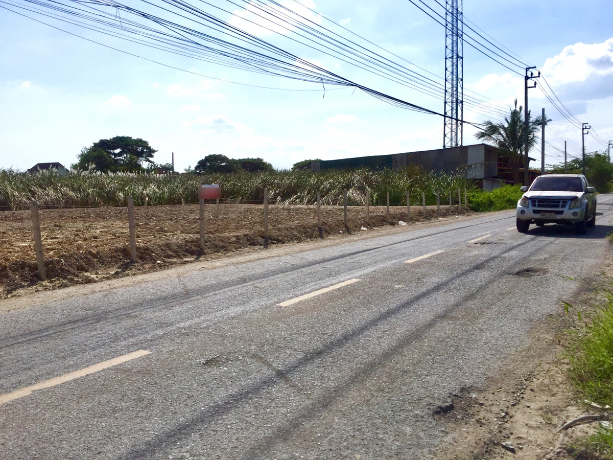 Land for sale 100 square wa, Rom Klao, Min Buri, near the orange and pink lines. near the Airport Rail Link Suvarnabhumi Airport – รูปที่ 3