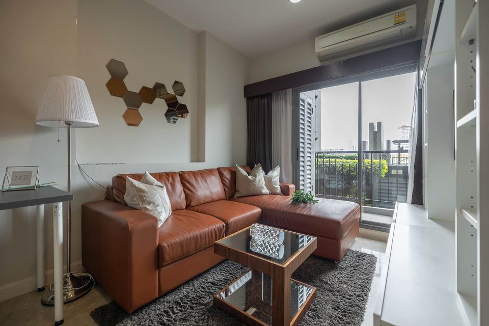 +++เช่าด่วน+++ห้องสวย The Crest Sukhumvit 34**ใกล้ BTS ทองหล่อ 1 ห้องนอน 45 ตร.ม. พร้อมเข้าอยู่!! +++เช่าด่วน+++ห้องสวย The Crest Sukhumvit 34**ใกล้ BTS ทองหล่อ 1 ห้องนอน 45 ตร.ม. พร้อมเข้าอยู่!!
