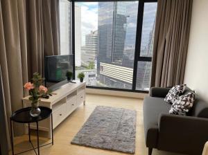 Condo Ashton rama9 for rent