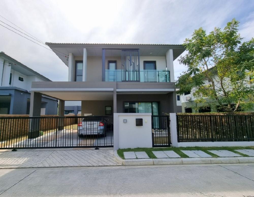 💫Selling a fully furnished single house, ready to move in, Burasiri Wongwaen On Nut project, the newest Zone house, only 9 months old, with everything included, brand name electrical appliances, ceiling-mounted air conditioner in the living room💫 💫Selling a fully furnished single house, ready to move in, Burasiri Wongwaen On Nut project, the newest Zone house, only 9 months old, with everything included, brand name electrical appliances, ceiling-mounted air conditioner in the living room💫